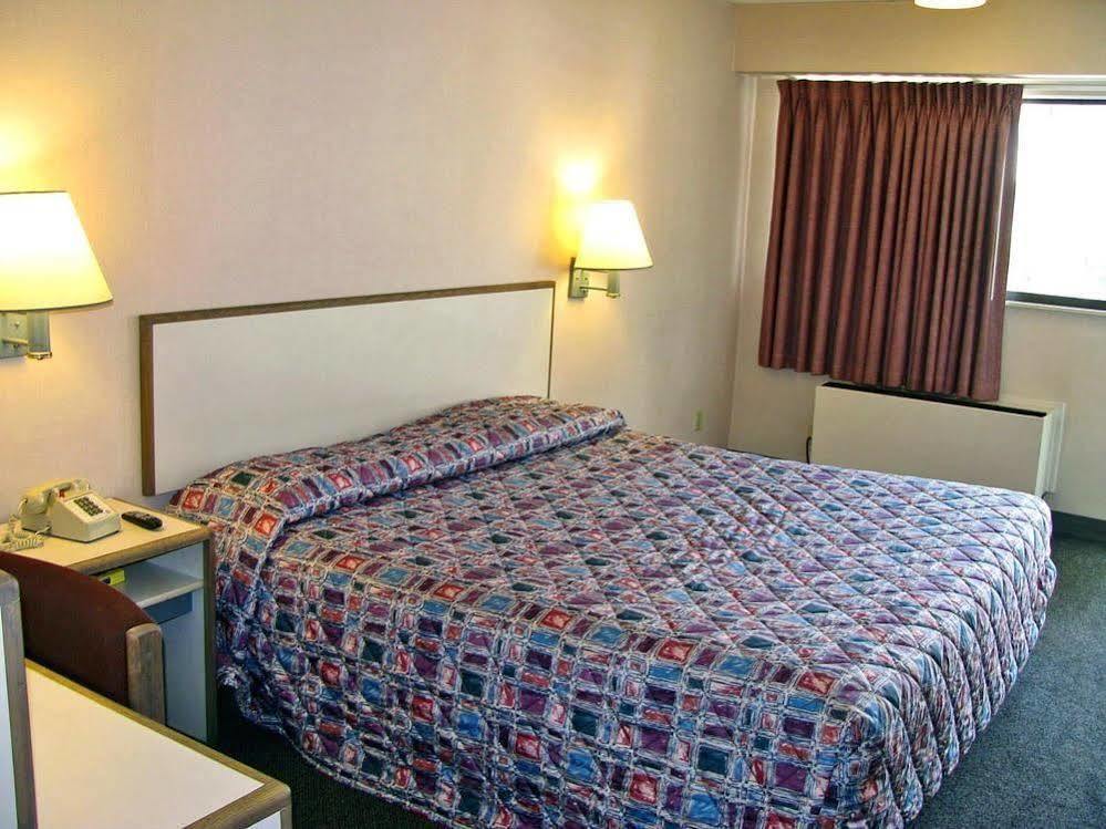 Hotel Akron Northwest - Copley エクステリア 写真
